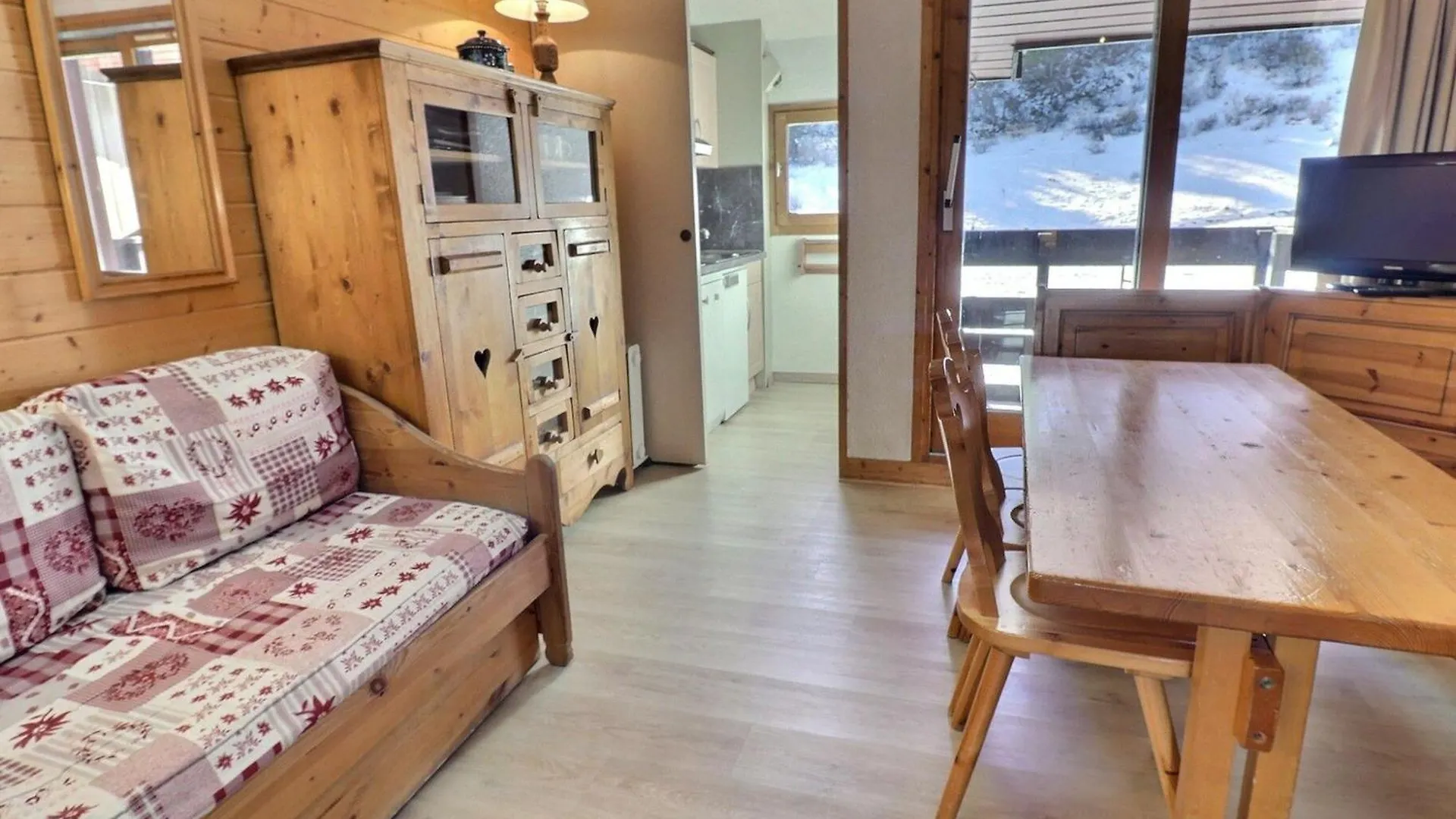 Duplex Chaleureux, Skis Aux Pieds - Proche Commerces, 6 Pers., Balcon Sud - Fr-1-182-231 Les Allues